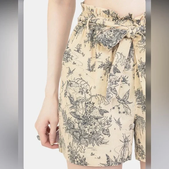 Disturbia | Maypole Cotton Print Paperbag Shorts - Picture 3 of 4